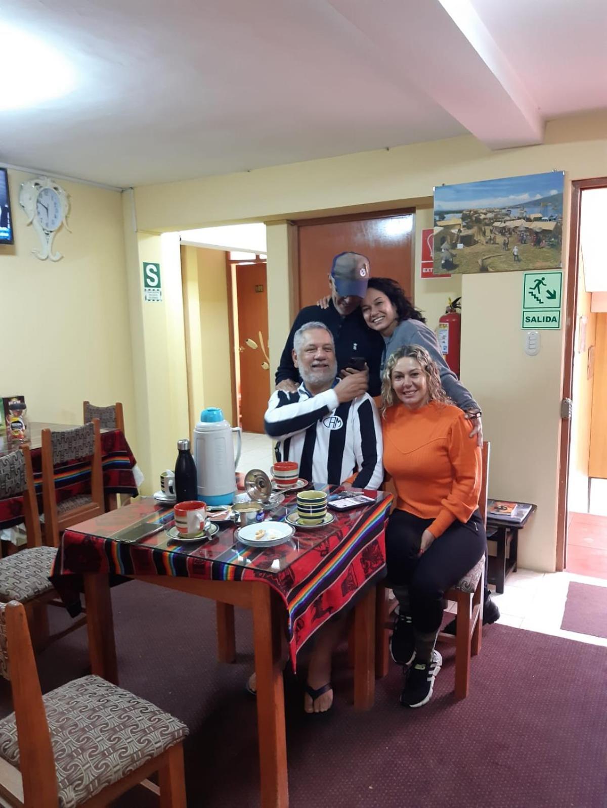 Hostal Vista Al Lago Titicaca Puno Eksteriør bilde