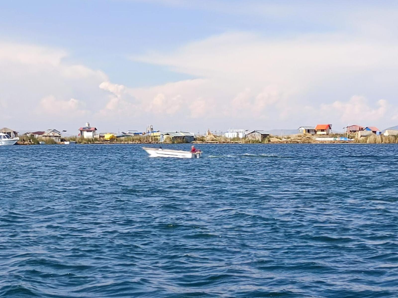 Hostal Vista Al Lago Titicaca Puno Eksteriør bilde