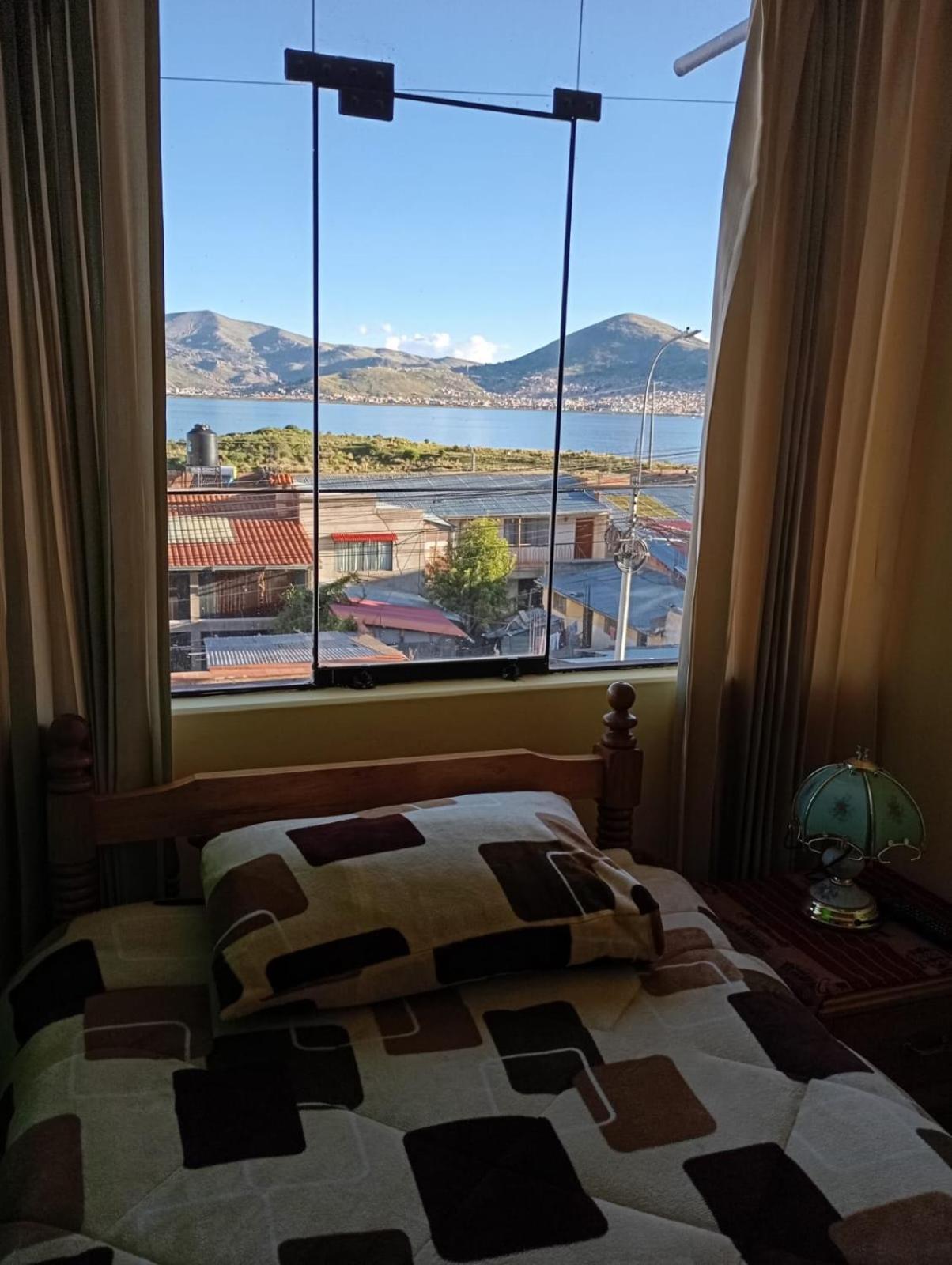 Hostal Vista Al Lago Titicaca Puno Eksteriør bilde